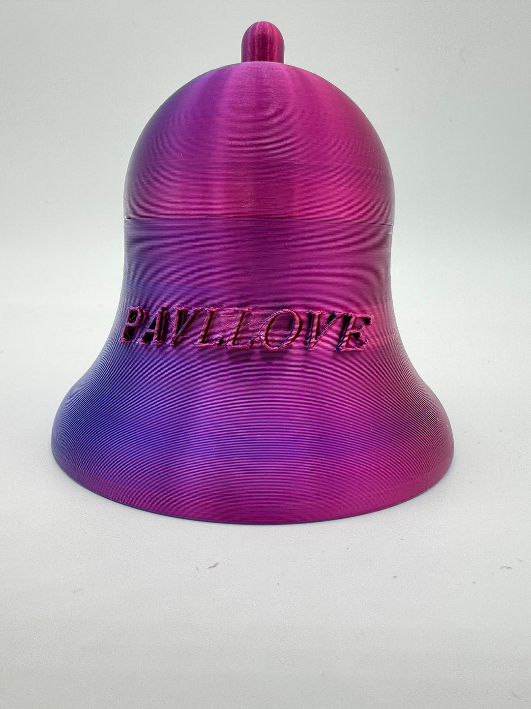 Cloche artisanale pour croquettes et friandises animaux de compagnies, parfait pour balade. Marque française Pavllove 