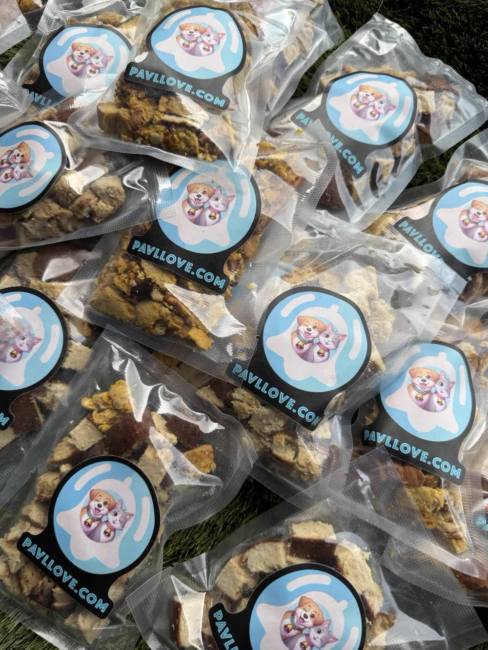 Artisanale d'auvergne poulet dinde oeuf, farine de poids chiche premium pour chien et chat Pavllove