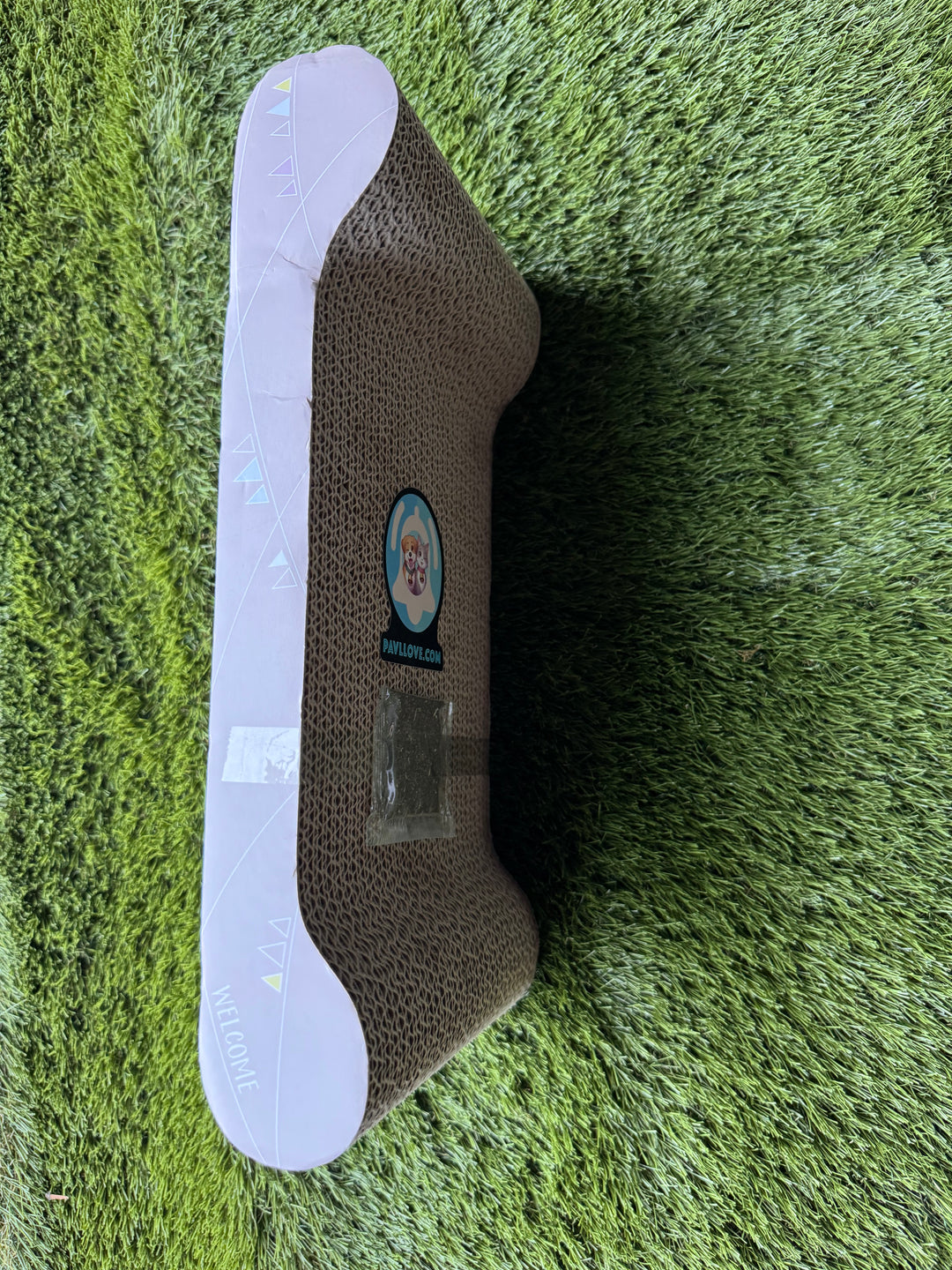 🐾 Grattoir en carton Pavllove Avec échantillon d’herbe à chat offert 🌿
