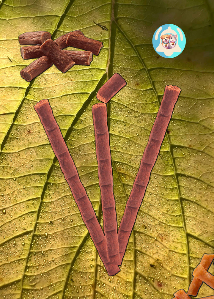 Friandises artisanales Pavllove, bâtonnets de poulet moelleux pour chats heureux et en bonne santé.