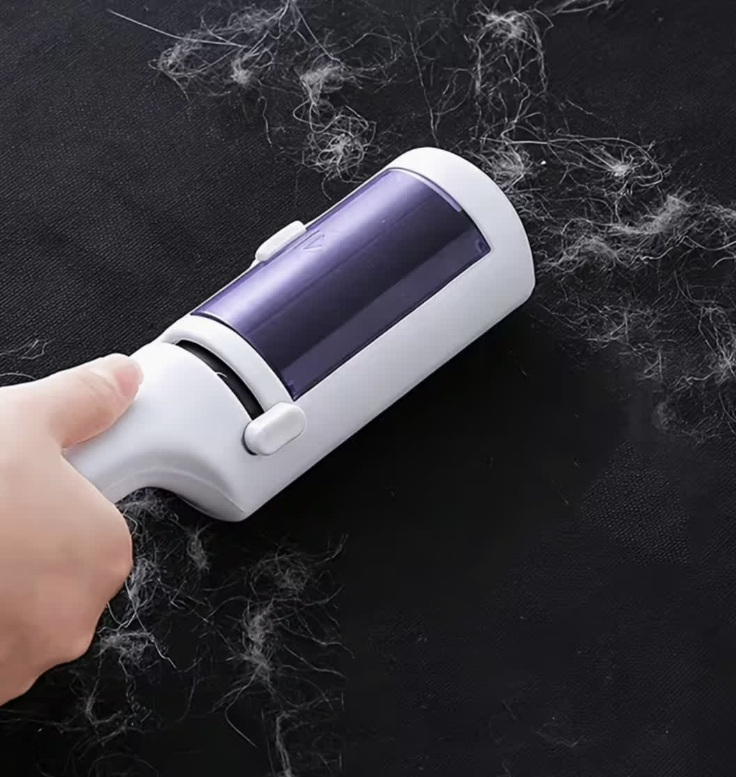 Brosse réutilisable pour retirer les poils de chat et de chien sur tissus, plaids et meubles textiles