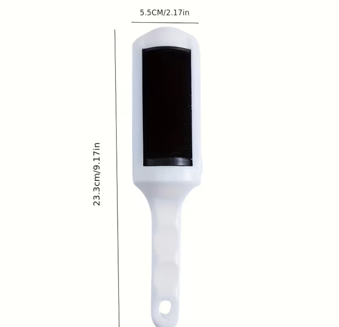 Brosse de nettoyage à sec pour éliminer les poils d’animaux sur textiles et surfaces en tissu