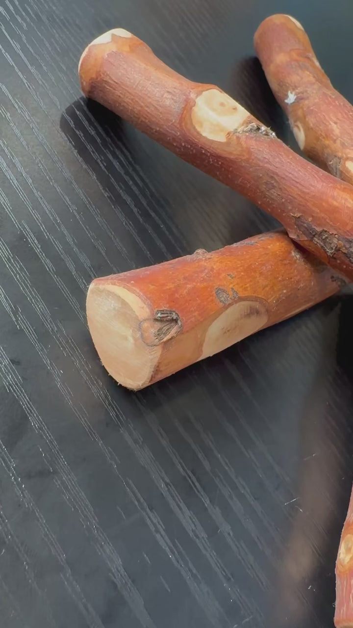 🦴 Bois d’Olivier pour chien et chat, 100 % français, fait main